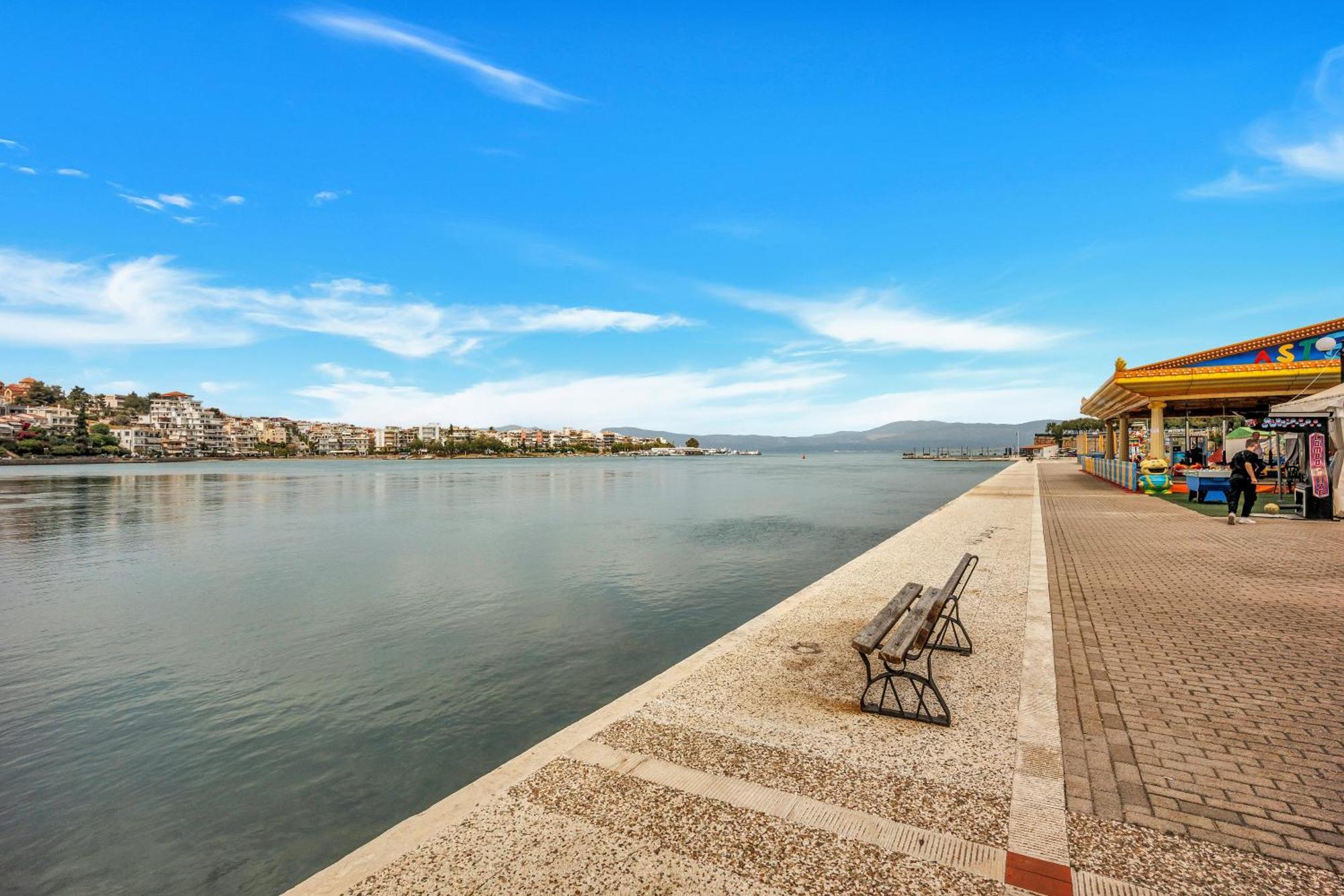 Fabulous Central Apartment Close To The Sea! คัลกิดา ภายนอก รูปภาพ